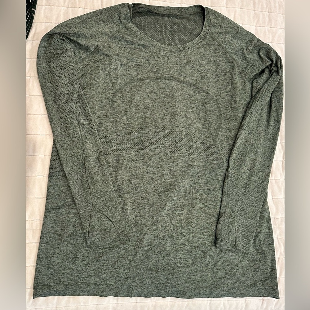 Lululemon Swiftly Tech 2.0 Hip Length Size 18 Heathered Green